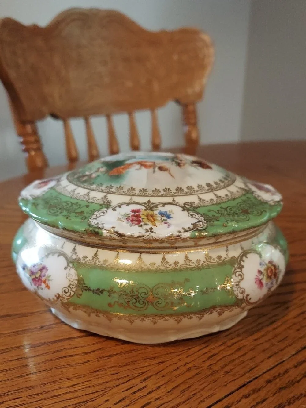 Antique Royal Vienna Hand Painted Porcelain Covered Box
